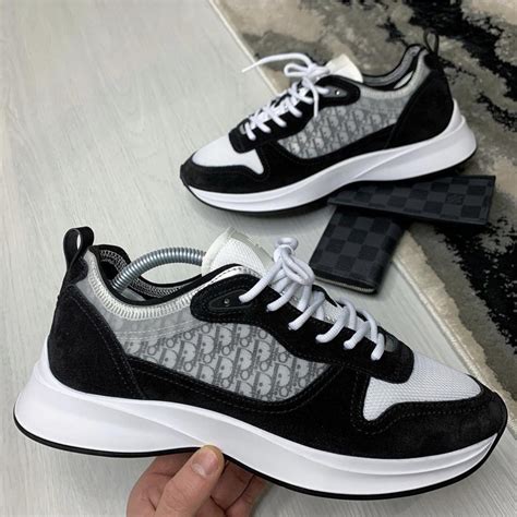 Dior b25 sneakers